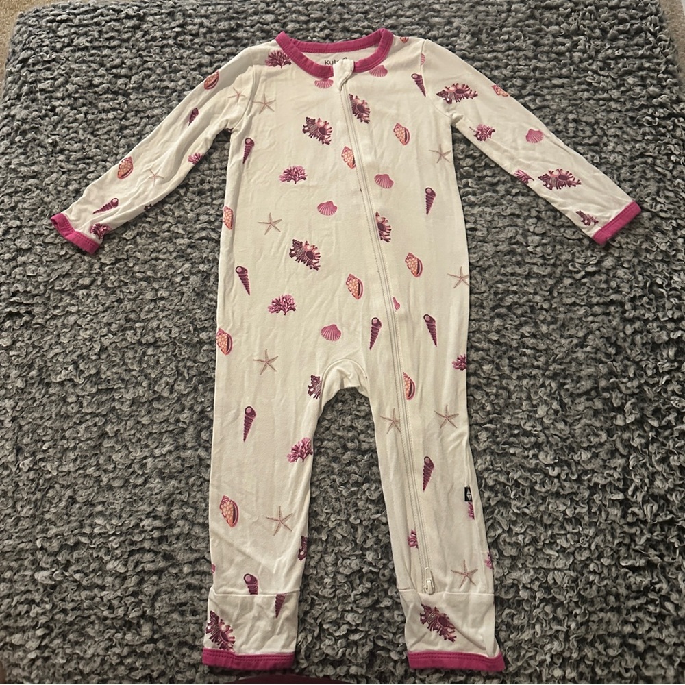 Kyte Baby Raspberry Shells Zipper Romper Pajamas, sz 18-24M